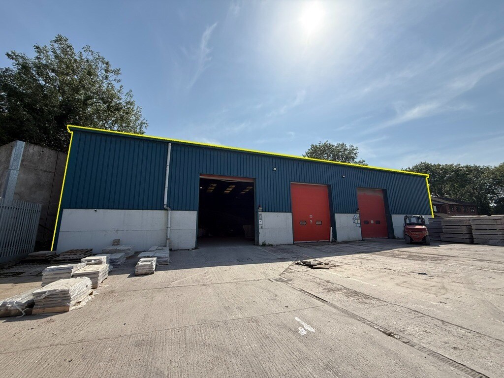 Station Rd, Stoney Stanton to rent Building Photo- Image 1 of 5