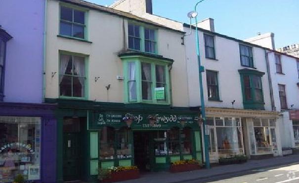50 High St, Criccieth for sale Primary Photo- Image 1 of 1
