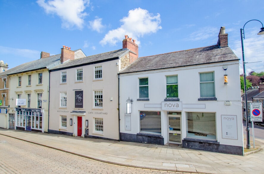 5 Mount Folly, Bodmin for sale - Building Photo - Image 1 of 13