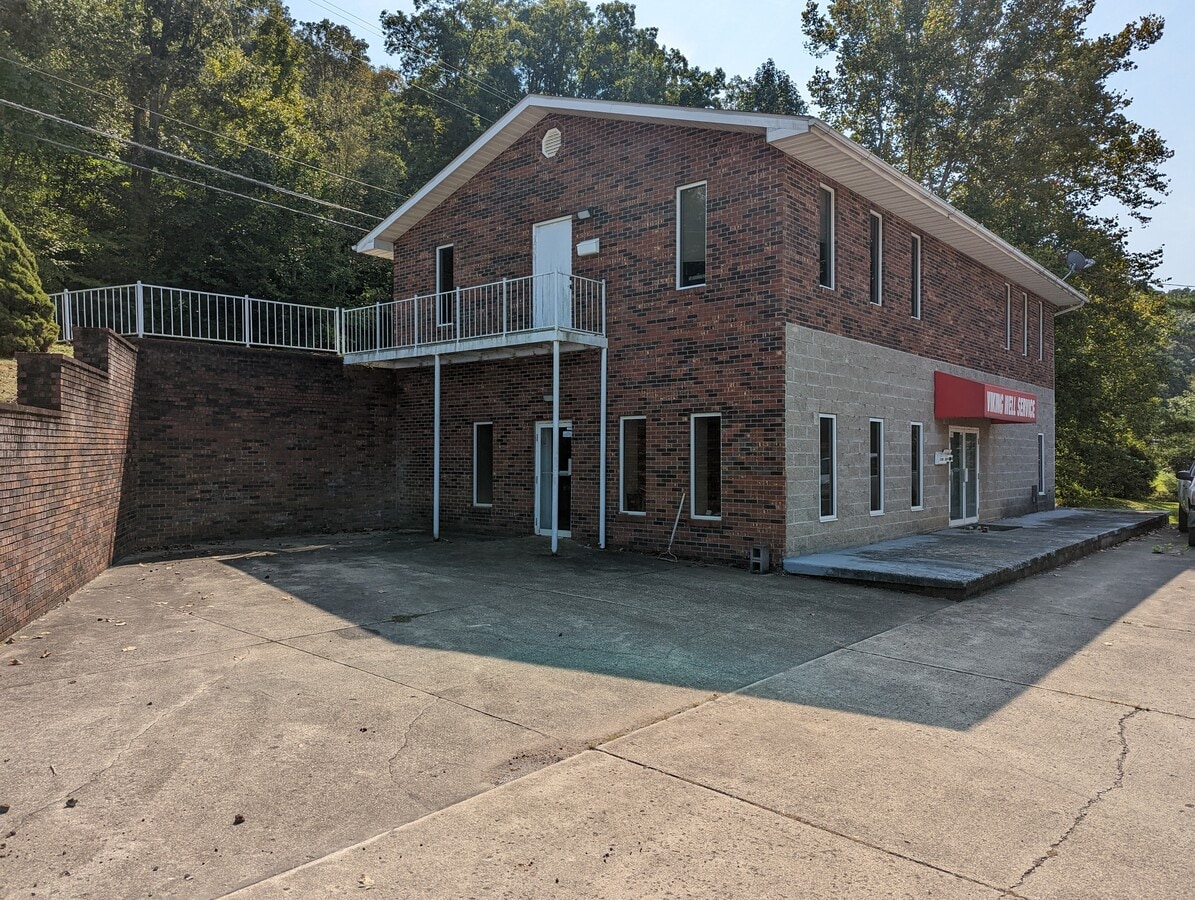 8113 Sissonville Dr, Charleston 25320 UK