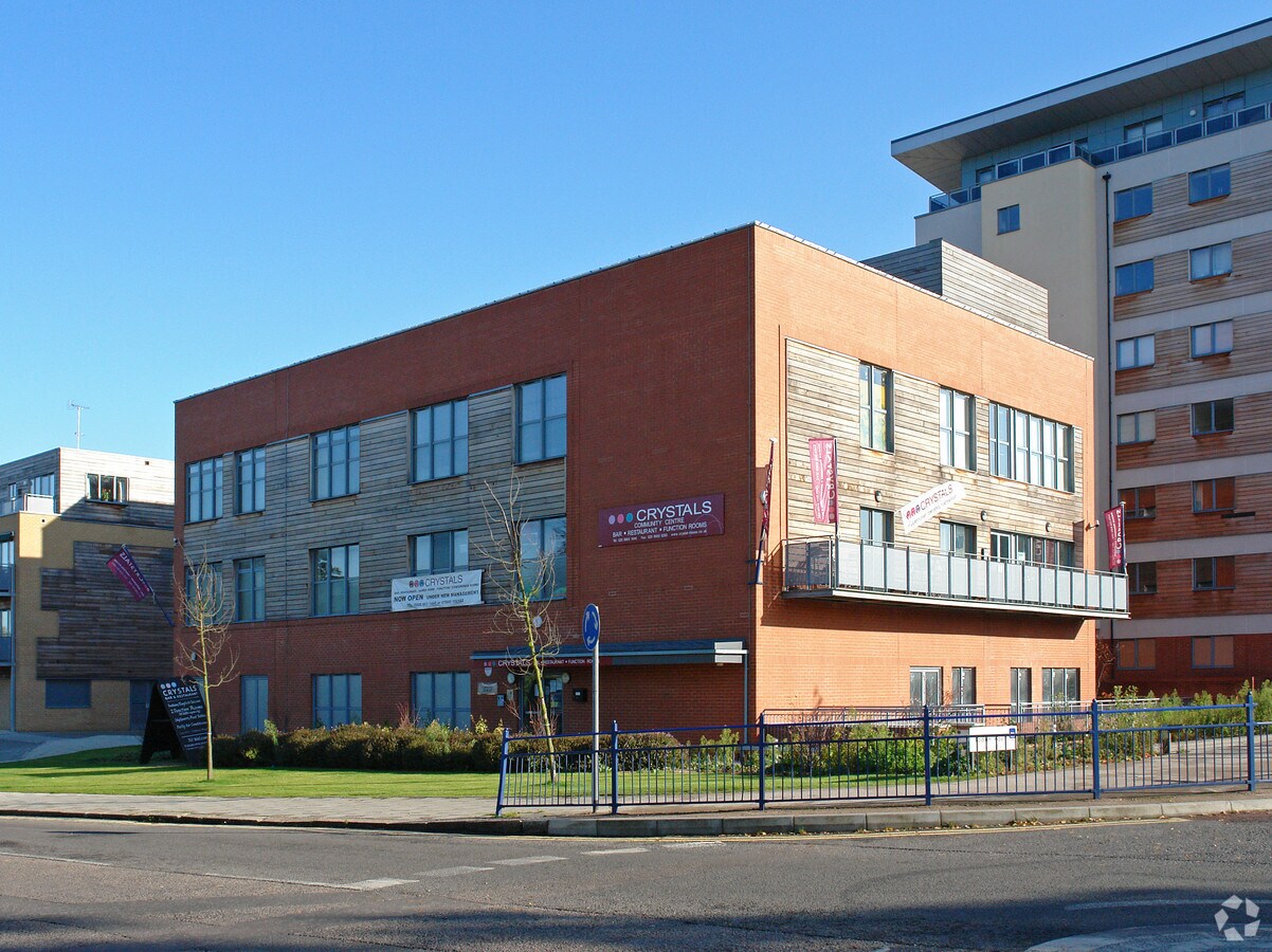 Twyford Abbey Rd, London NW10 7FJ UK