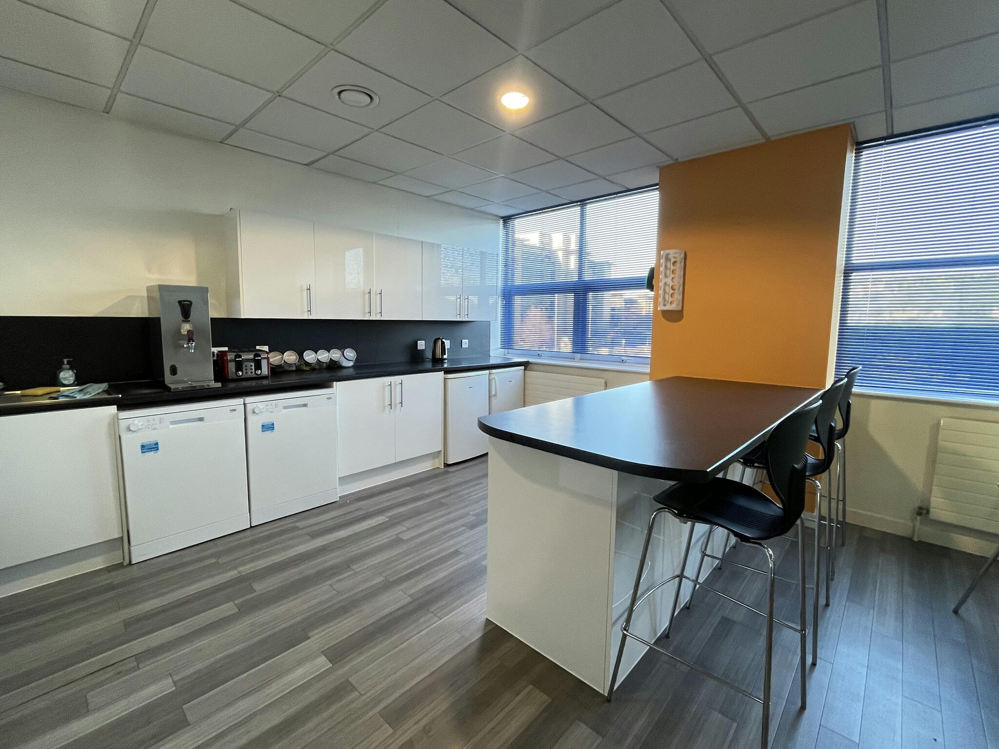 9 Dewsbury Rd, Leeds to rent Interior Photo- Image 1 of 5