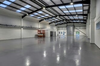 Sherrington Walk, Basingstoke to rent Interior Photo- Image 1 of 3