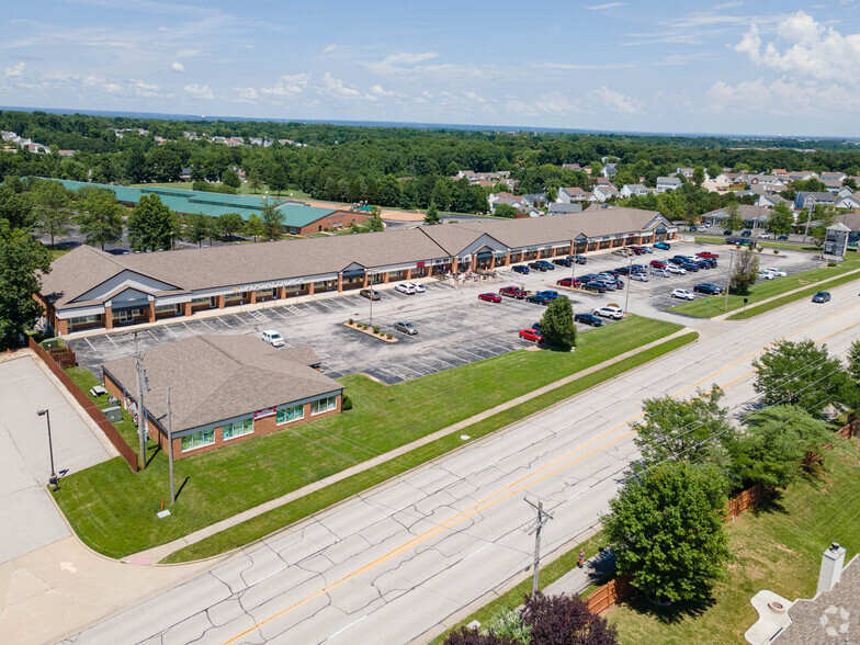 101-154 Triad Center West, O'Fallon, MO for rent - Building Photo - Image 3 of 4