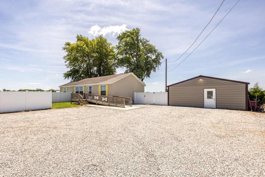 4400 IL-161 East Hwy, Belleville, IL for sale - Building Photo - Image 3 of 39