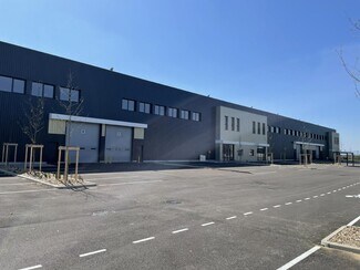 More details for Light Industrial to Rent