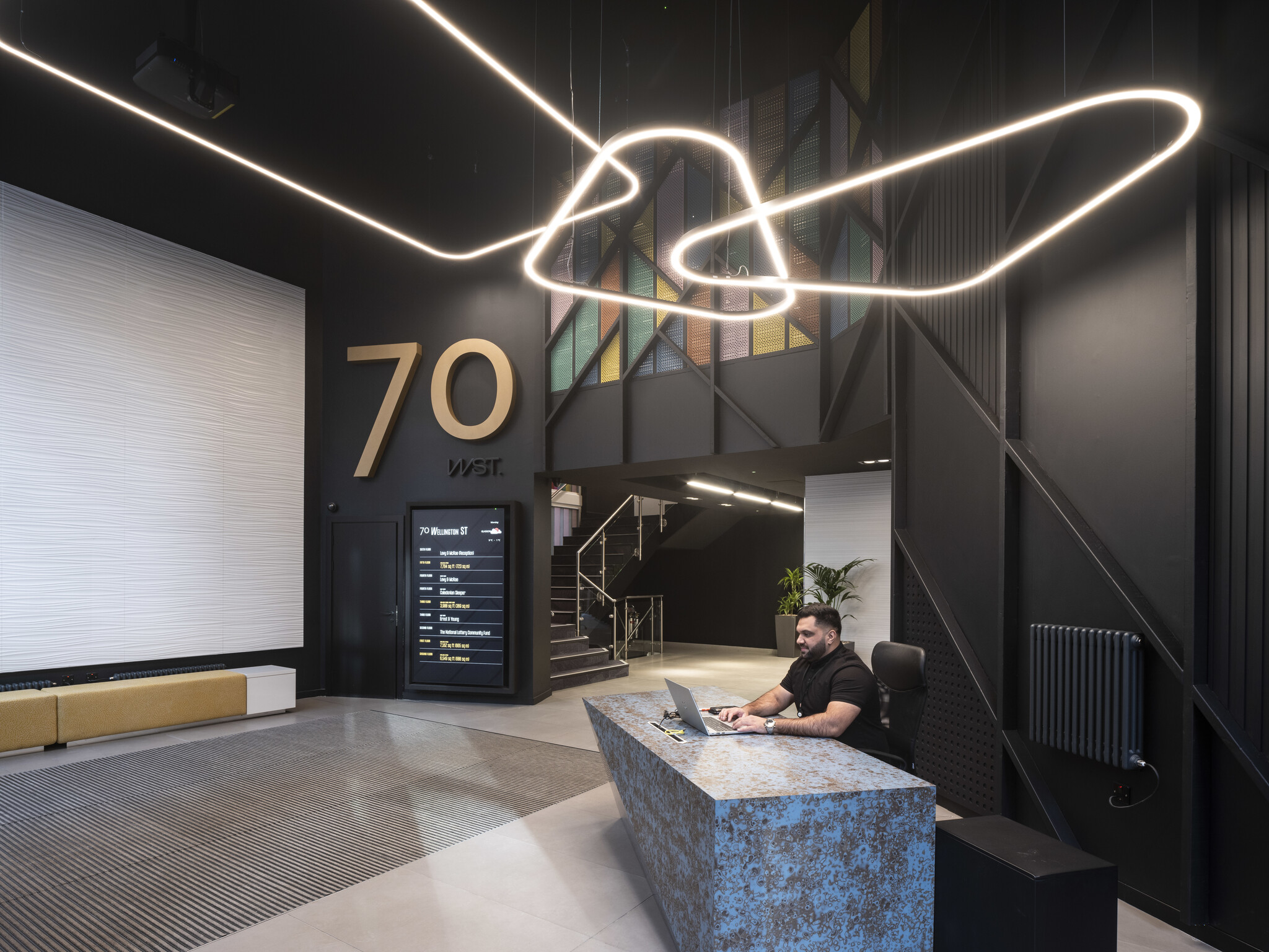 70 Wellington St, Glasgow to rent Interior Photo- Image 1 of 17