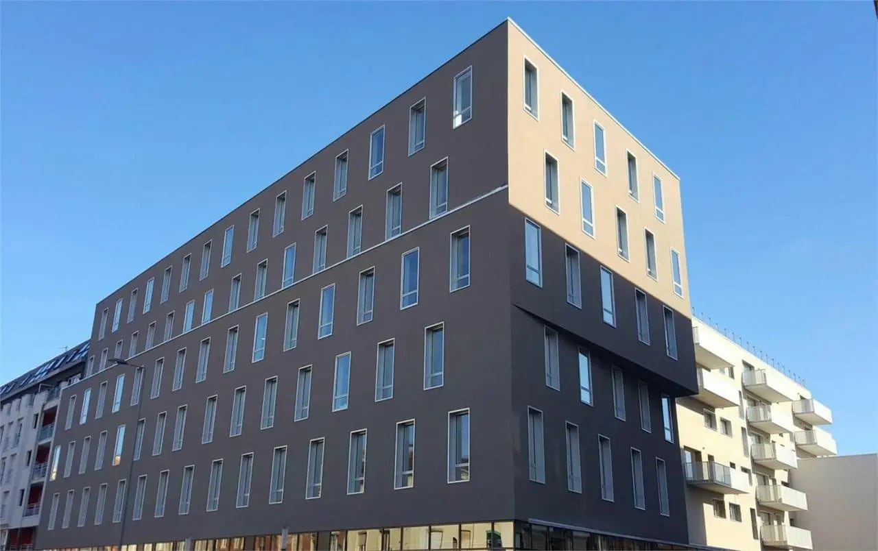 149 Rue De Douai, Lille to rent Building Photo- Image 1 of 9