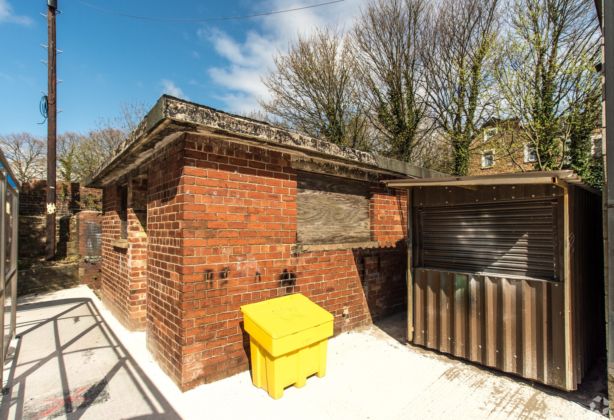 Caton Rd, Lancaster for sale Primary Photo- Image 1 of 1