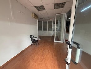 Retail in Sant Boi de Llobregat, Barcelona to rent Interior Photo- Image 2 of 8