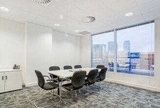 77 Mansell St, London to rent Interior Photo- Image 1 of 13