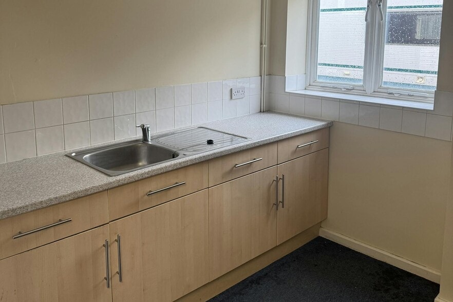 5 Foundry Way, March for sale - Interior Photo - Image 2 of 10