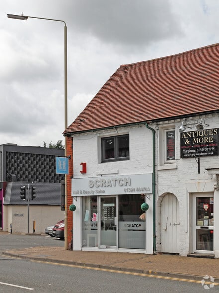 114 Hagley Rd, Stourbridge to rent - Building Photo - Image 3 of 15