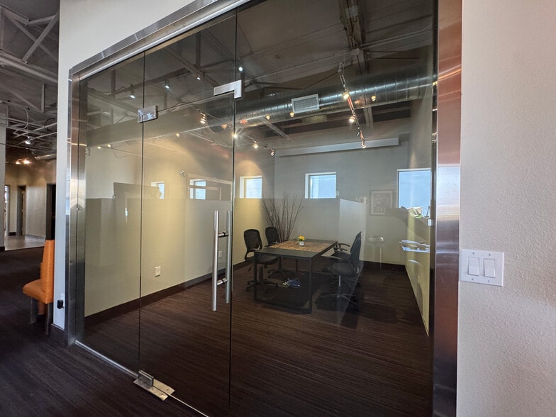 1807 E Levee St, Dallas, TX for sale - Building Photo - Image 3 of 13