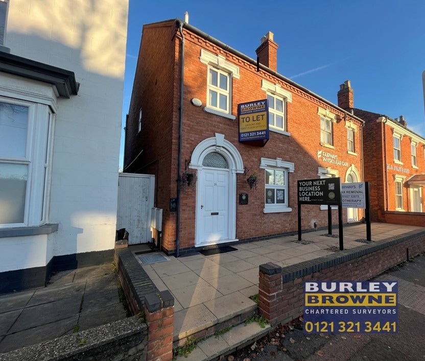 18-19 Albert Rd, Tamworth to rent Building Photo- Image 1 of 4