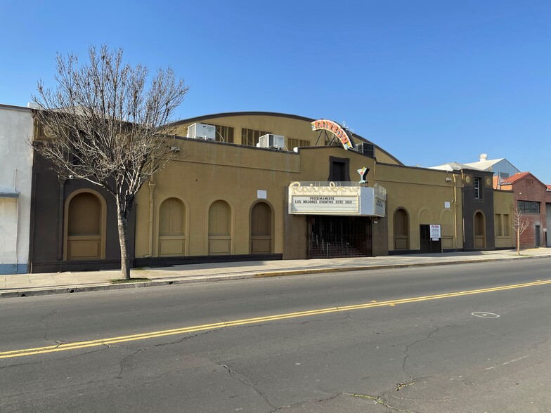 1725 Broadway St, Fresno, CA for sale - Building Photo - Image 2 of 19