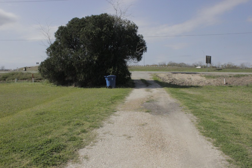 1011 Cottonwood School Road, Rosenberg, TX for sale - Aerial - Image 3 of 26