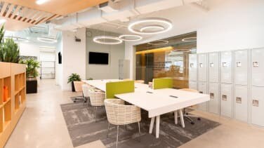 Whittington Hall, Worcester to rent - Interior Photo - Image 3 of 8