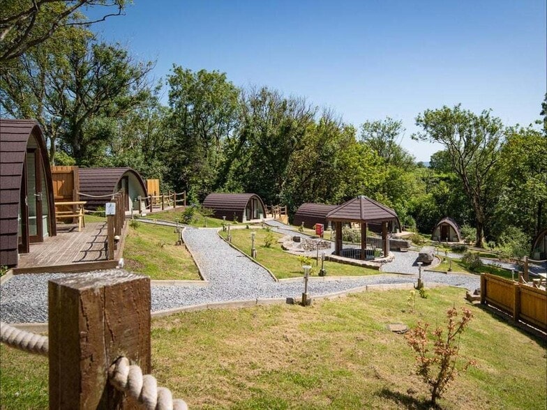 Broadway, Carmarthen for sale - Building Photo - Image 2 of 83