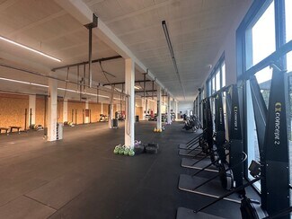 More details for 6260 Rte de Berre, Ventabren - Retail to Rent