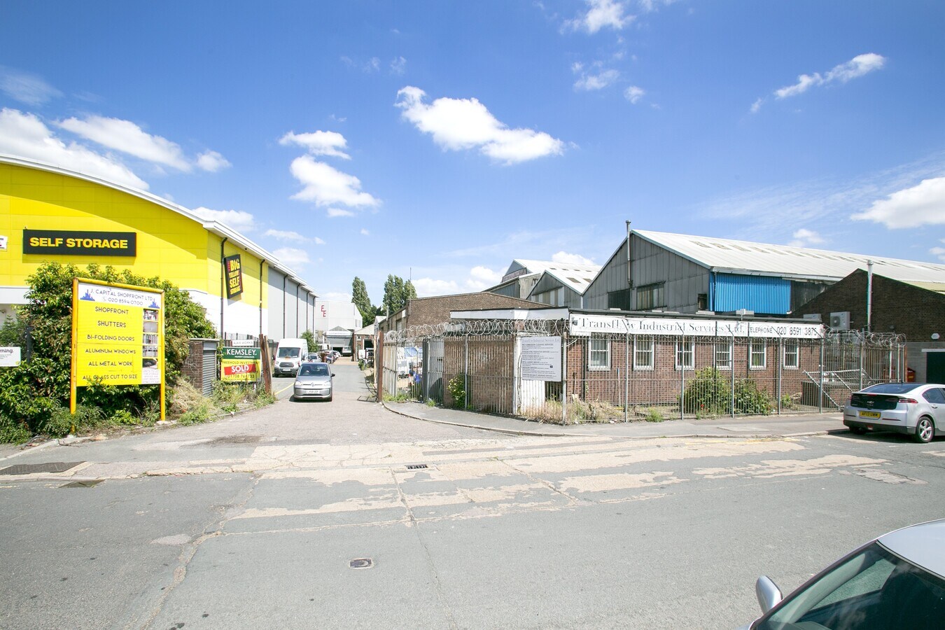 Hertford Rd, Barking IG11 8DY