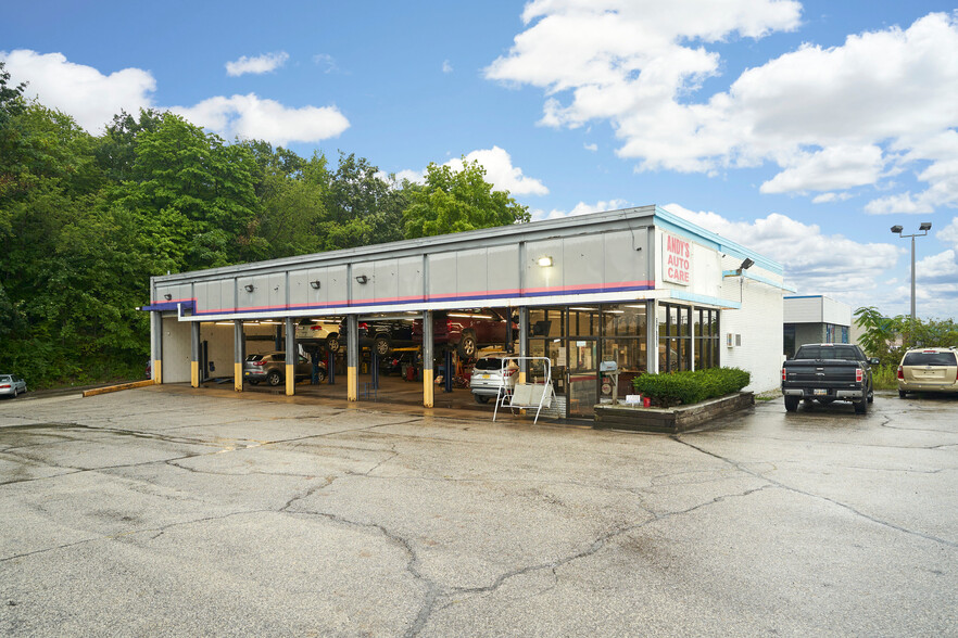 2441 Romig Rd, Akron, OH for sale - Building Photo - Image 2 of 13