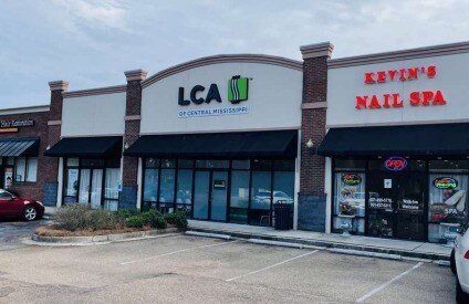 655 Lake Harbour Dr, Ridgeland, MS to rent - Building Photo - Image 2 of 9