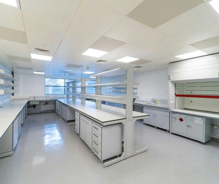 Cambridge Rd, Cambridge to rent - Interior Photo - Image 2 of 3