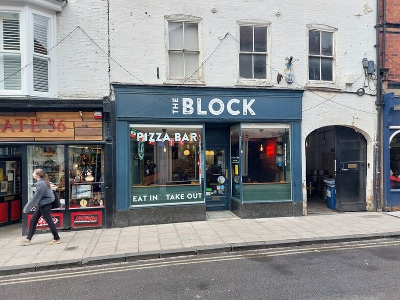 54-54A Goodramgate, York to rent - Building Photo - Image 1 of 2