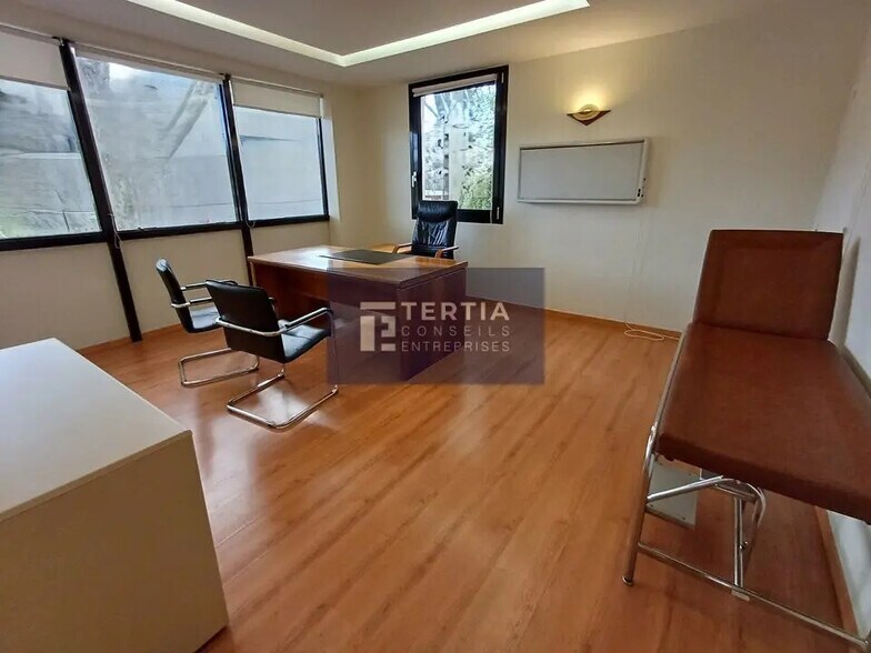 Office in Montpellier to rent - Interior Photo - Image 2 of 7