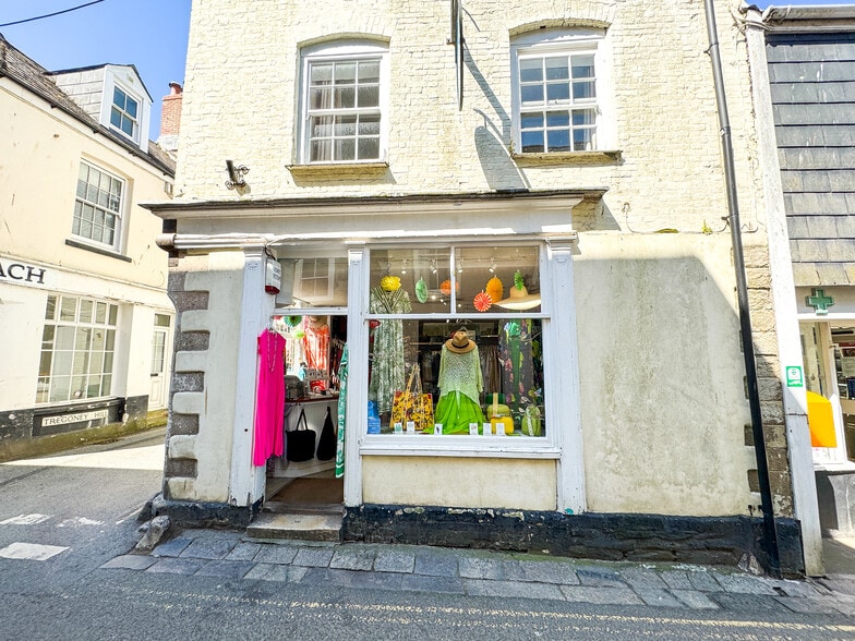 5 Fore St, Mevagissey for sale - Building Photo - Image 2 of 4