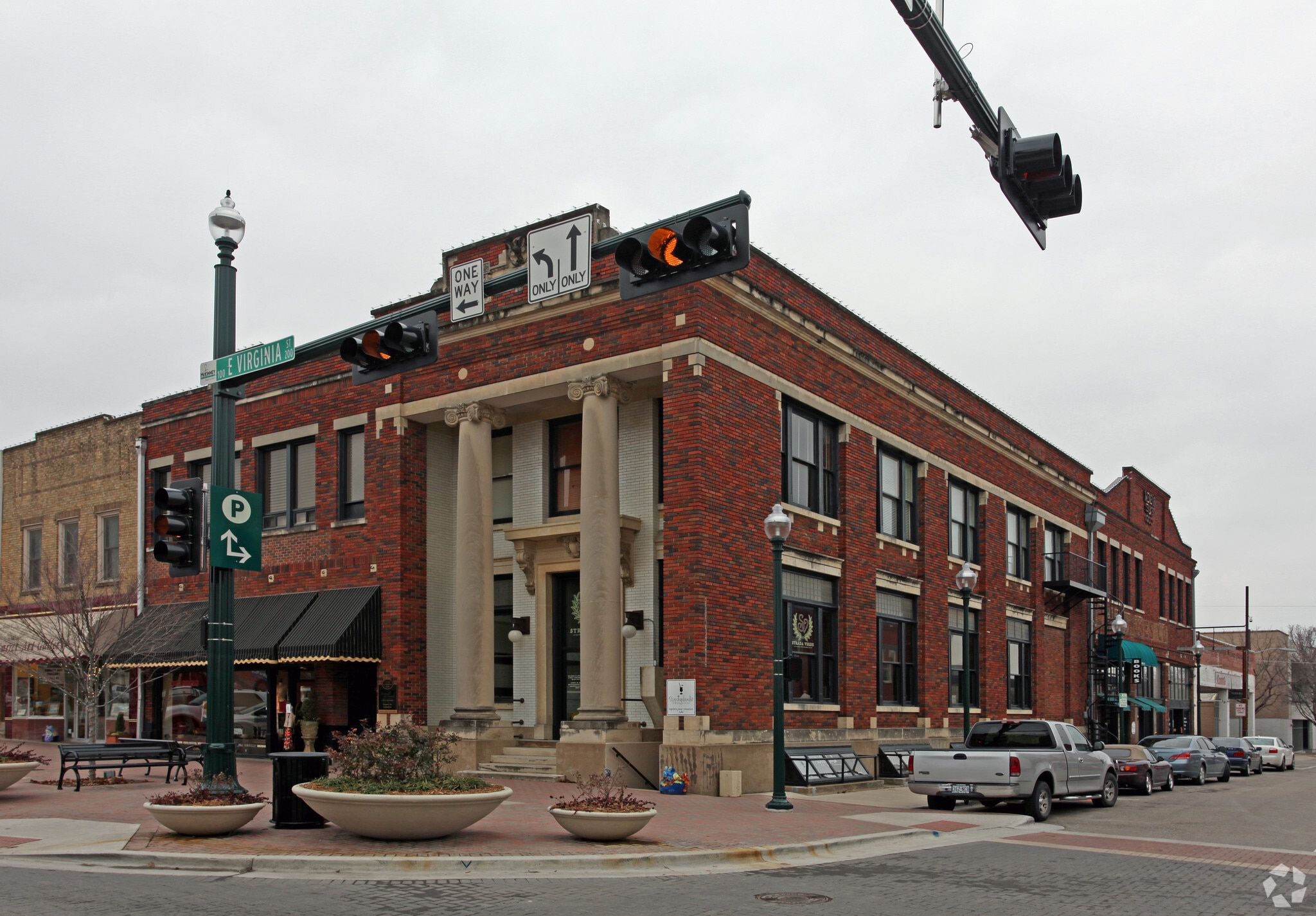 115 E Virginia St, McKinney, TX to rent Primary Photo- Image 1 of 14