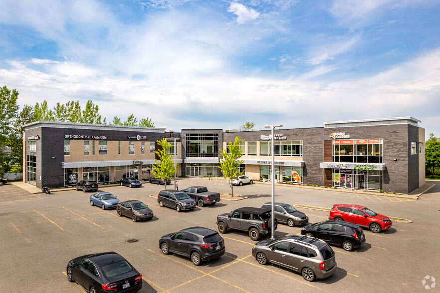 1436 Boul Du Curé-Labelle, Blainville, QC for sale - Primary Photo - Image 1 of 5