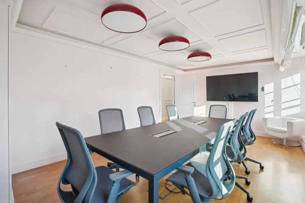 Location Bureaux 308 m² à 718 m² - Photo 1