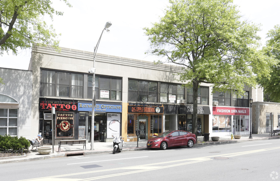 193-203 Mamaroneck Ave, White Plains, NY for sale - Building Photo - Image 1 of 1