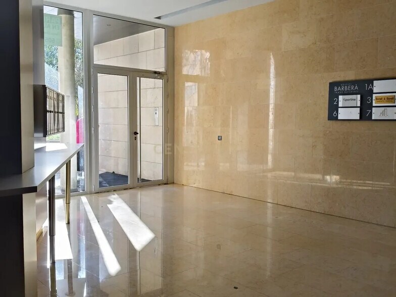 Retail in Barberà del Vallès, Barcelona for sale - Interior Photo - Image 3 of 3