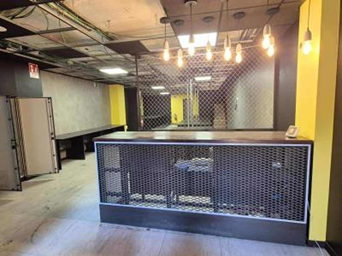 Retail in Barcelona, Barcelona to rent Interior Photo- Image 1 of 17