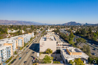 12626 Riverside Dr, Valley Village, CA - aerial  map view