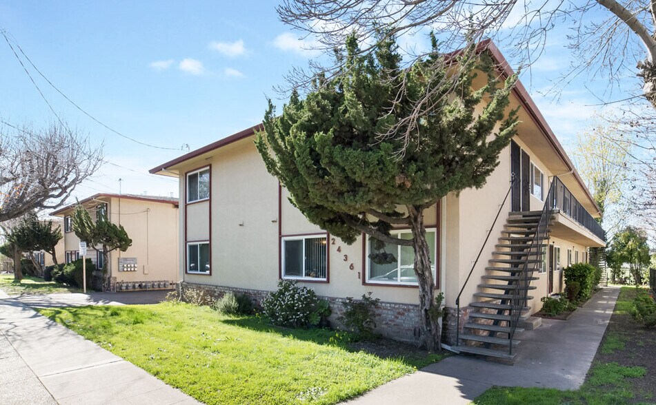 24361 Soto Rd, Hayward 94544 Residential For Sale UK