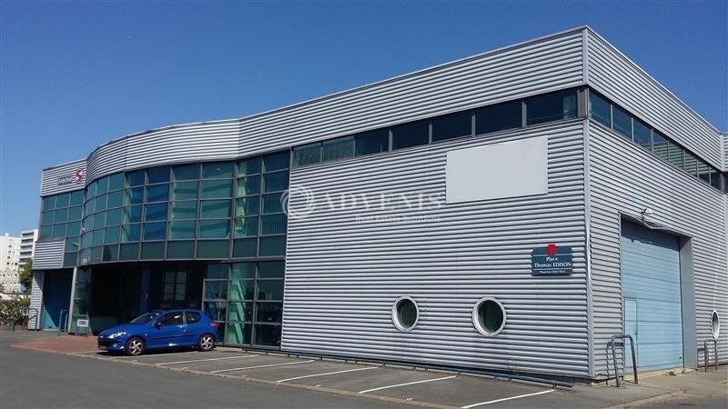Light Industrial in Valenton to rent - Building Photo - Image 1 of 6