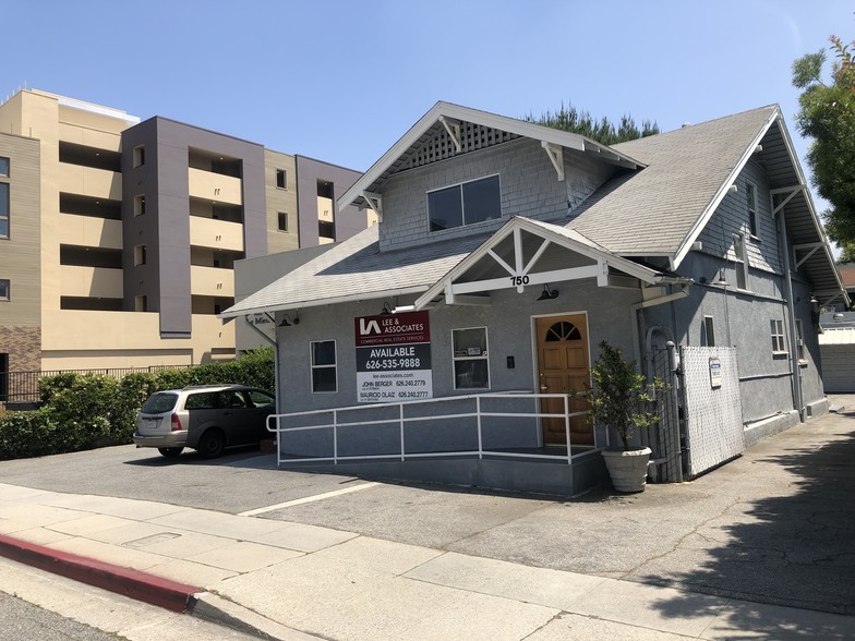 750 E Walnut St, Pasadena, CA for sale - Building Photo - Image 1 of 1