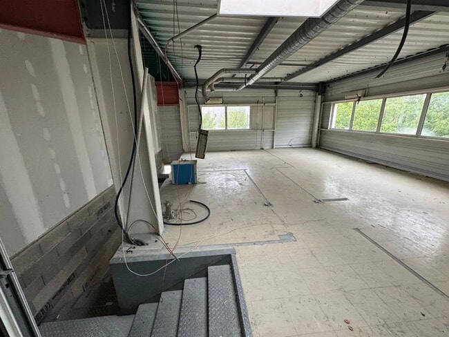 Location Bureaux 290 m²