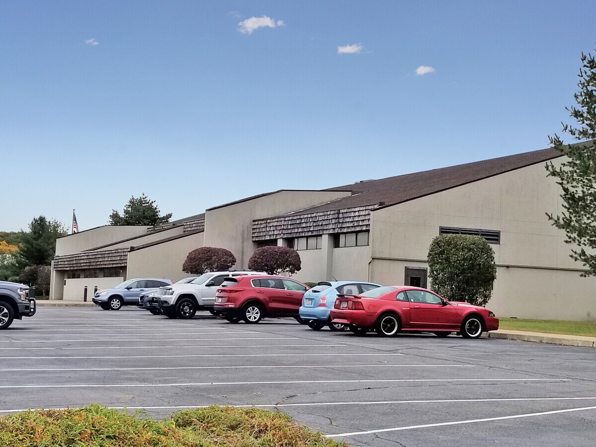 901 Sathers Dr, Pittston 18640