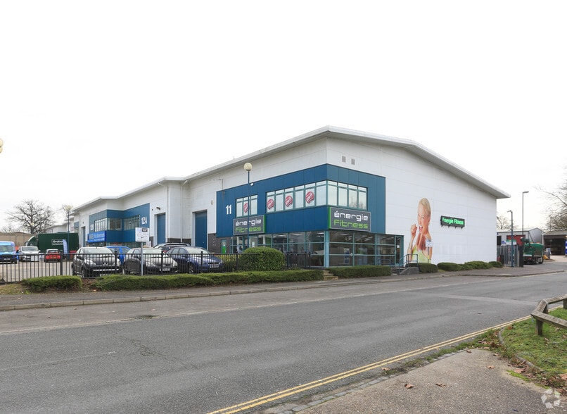 Haslett Ave E, Crawley for sale - Building Photo - Image 1 of 1