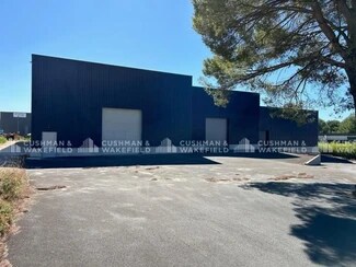 More details for 523 Avenue De Berlin, Signes - Light Industrial to Rent