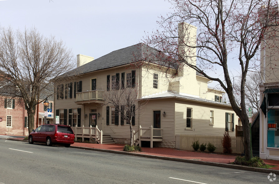 623 Caroline St, Fredericksburg, VA for sale - Primary Photo - Image 1 of 1