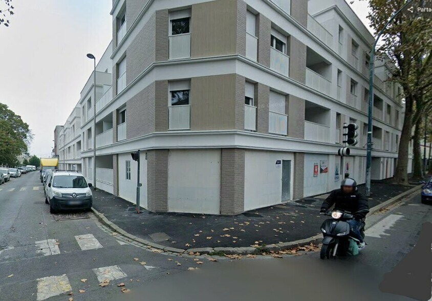 Retail in Noisy Le Sec for sale - Building Photo - Image 1 of 1