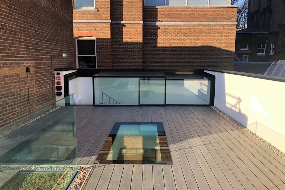 9-9A Masons Yard, London to rent Building Photo- Image 1 of 4