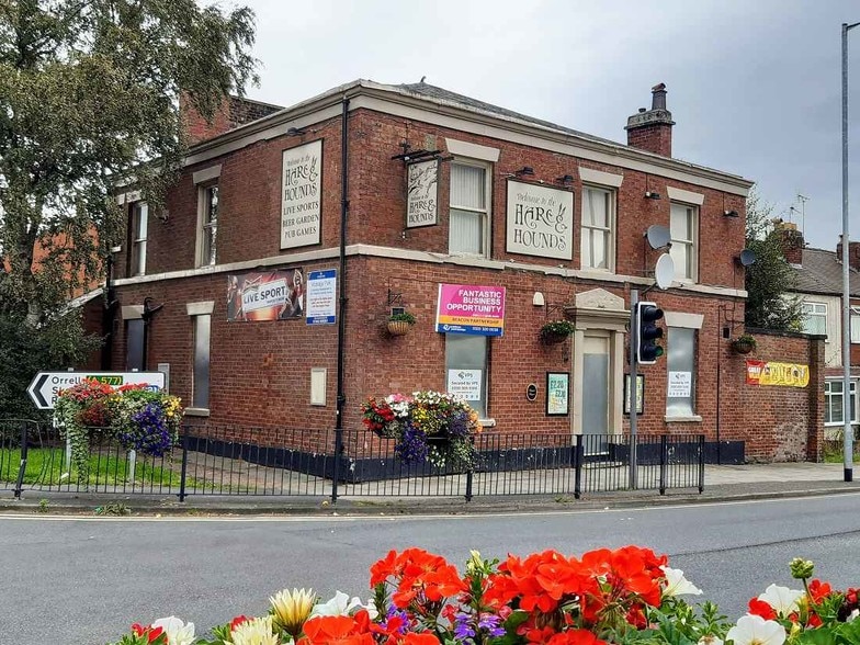 Hare and Hound, Wigan for sale - Primary Photo - Image 1 of 1
