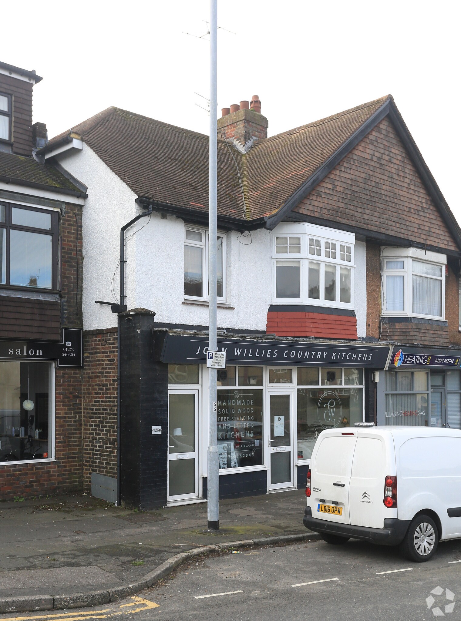 126 Carden Ave, Brighton for sale Primary Photo- Image 1 of 1